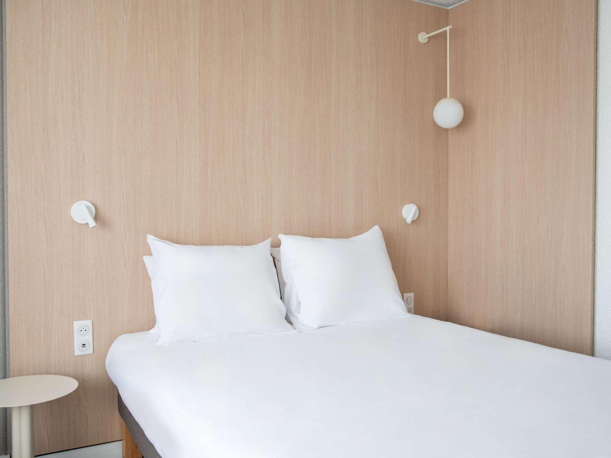 Novotel Macon Nord - Porte De Bourgogne Экстерьер фото